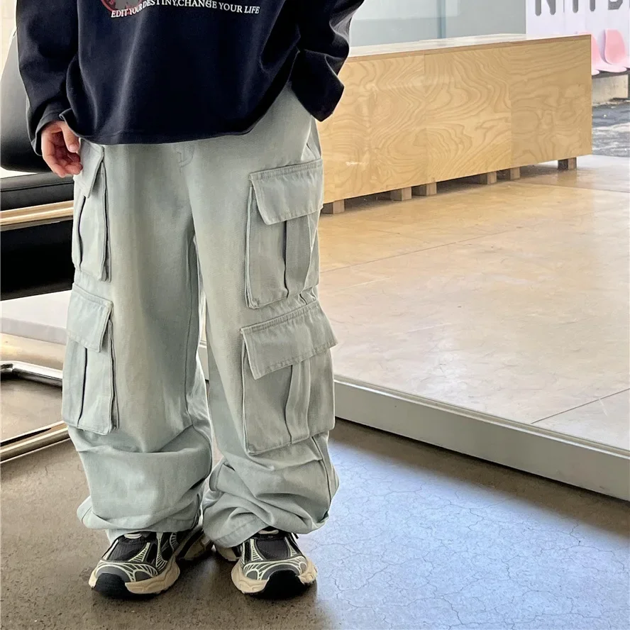 Detské nohavice nové 2025 jarné nákladné džínsy jednoduchý štýl móda Kórejský kovboj cool baggy