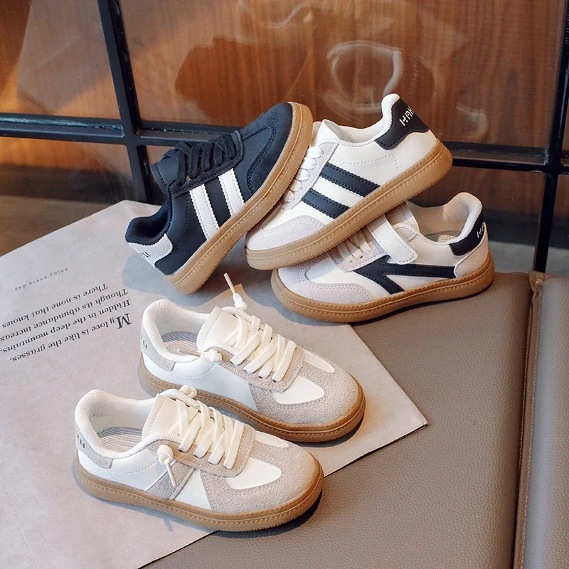 Detské tenisky Four Seasons Modely Modely Sto chlapcov dievčenské obuv Béžové mäkké dno Non-Slip Kids Last Shoes topánky