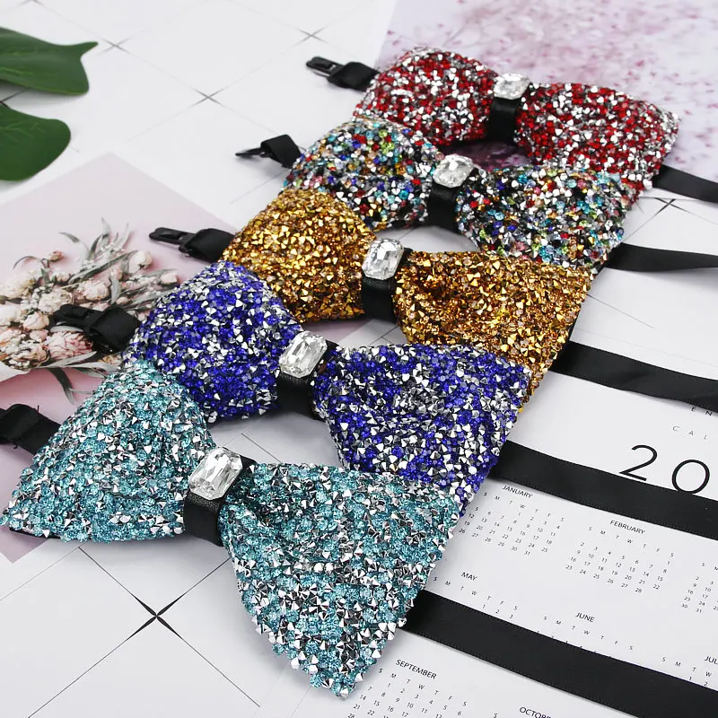 Diamond Black Red Bow kravaty Men pre kamienok Men Muži Bowtie Crystal Chaton Super Cool Luxusné svadobné večere