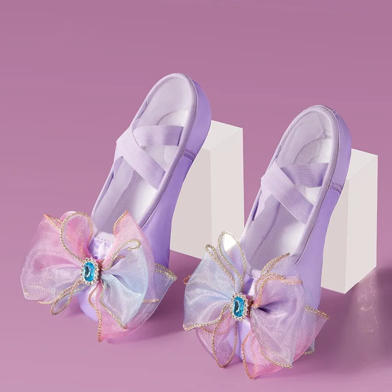 Dievčatá baletné topánky krištáľové karikatúry mäkké podrážky baletné tanečné papuče deti cvičia bowtie baleríne topánky Žena Gymnastika