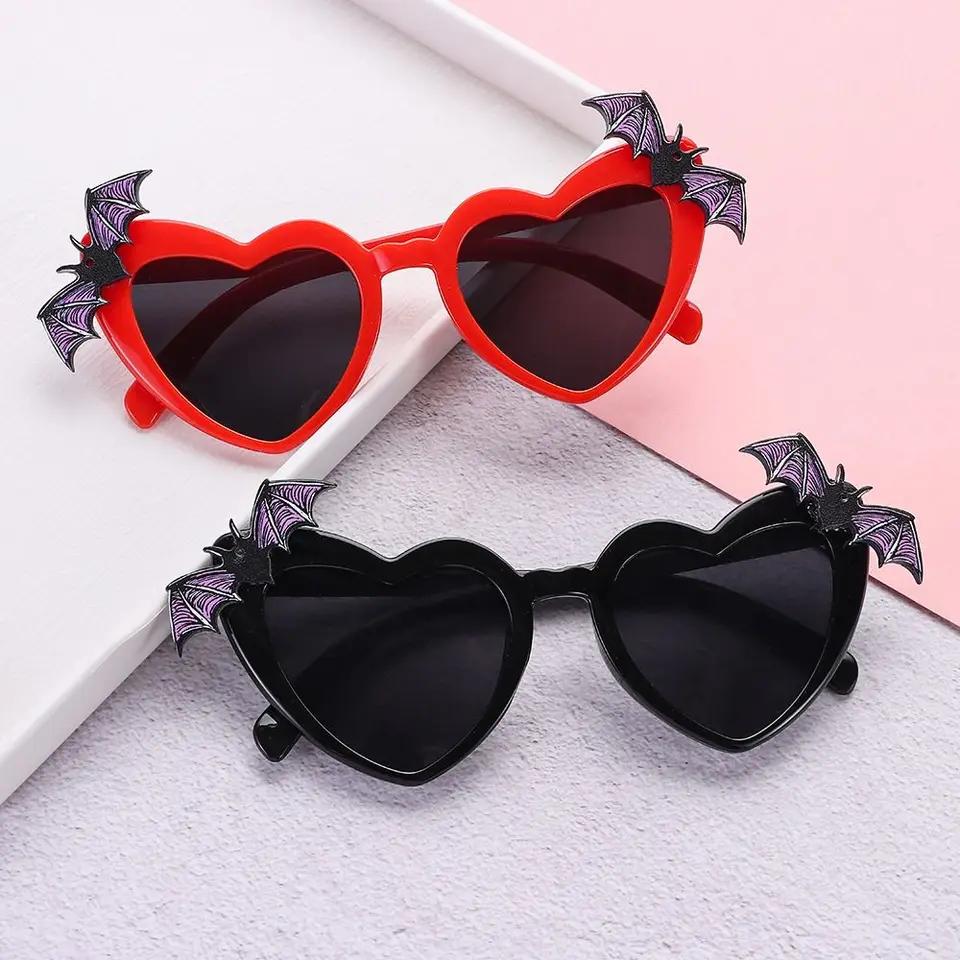 Disco párty dekorácia slnečné okuliare v tvare srdca Trendy netopiere krídla dekorácie Halloween kostým okuliare slnečné okuliare pre ženy