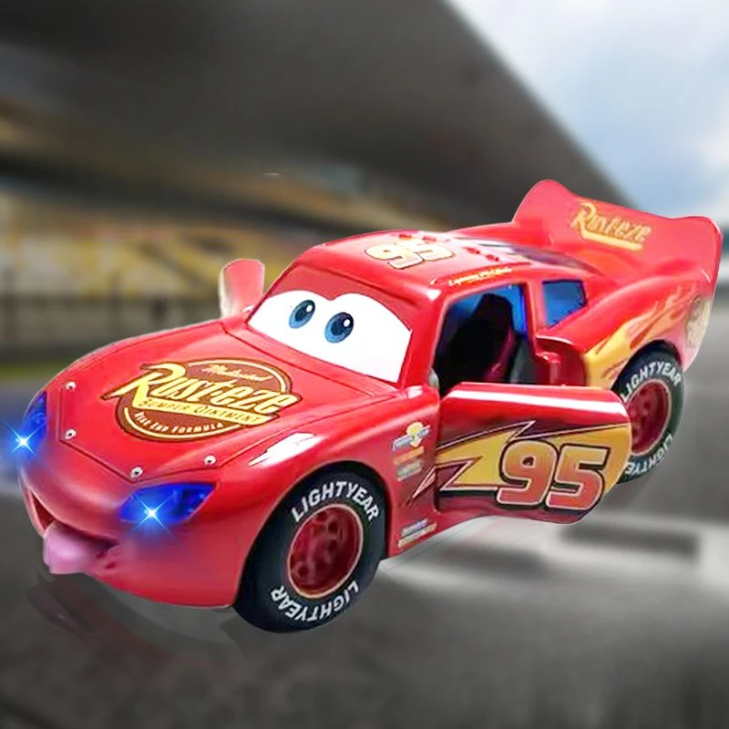 Disney Cars Lightning McQueen Animation Periférna karikatúra pretekársky model Kreatívne otváranie dverí pre deti Detské hračky Darček