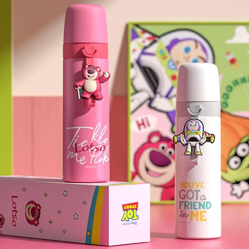Disney Lotso Alien Buzz Lightyear Creative Cartoon Roztomilý muži a ženy vysokokapacitné prenosné izolované izolované vodné poháre