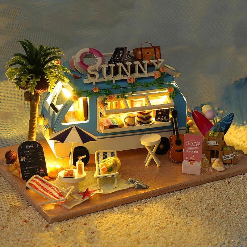 DIY Drevená bábika House Miniatúrny nábytok súprava Ocean Shop Mini Car Dollhouses Zhromaždenie hračky pre deti vianočný darček Casa