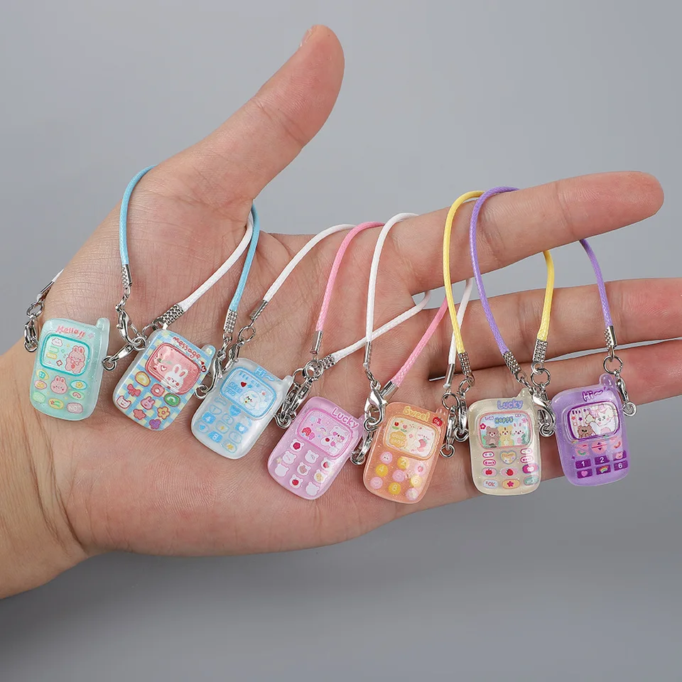 Dollouh Mini Pendant Model Cartoon Cutoon Cutoen Mini Mobile Folle Ozdob pre 15-17 cm karikatúra Labubu Cartoon Sweet Pár darček