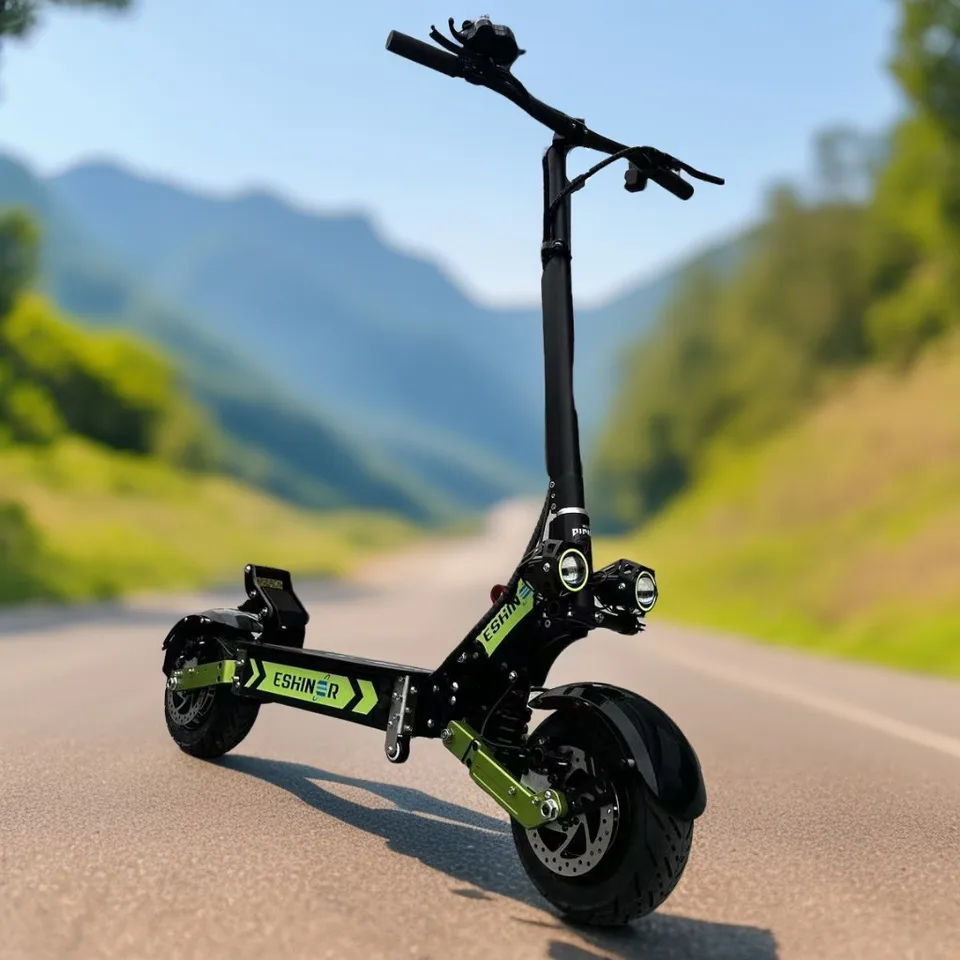 Dospelý elektrický skúter 2024 Skladanie 70-80 km H OFFREAD 45-55 MPH 6000W Výkonný rýchly duálny motor 110 km e-skrotera so sedadlom 120 kg