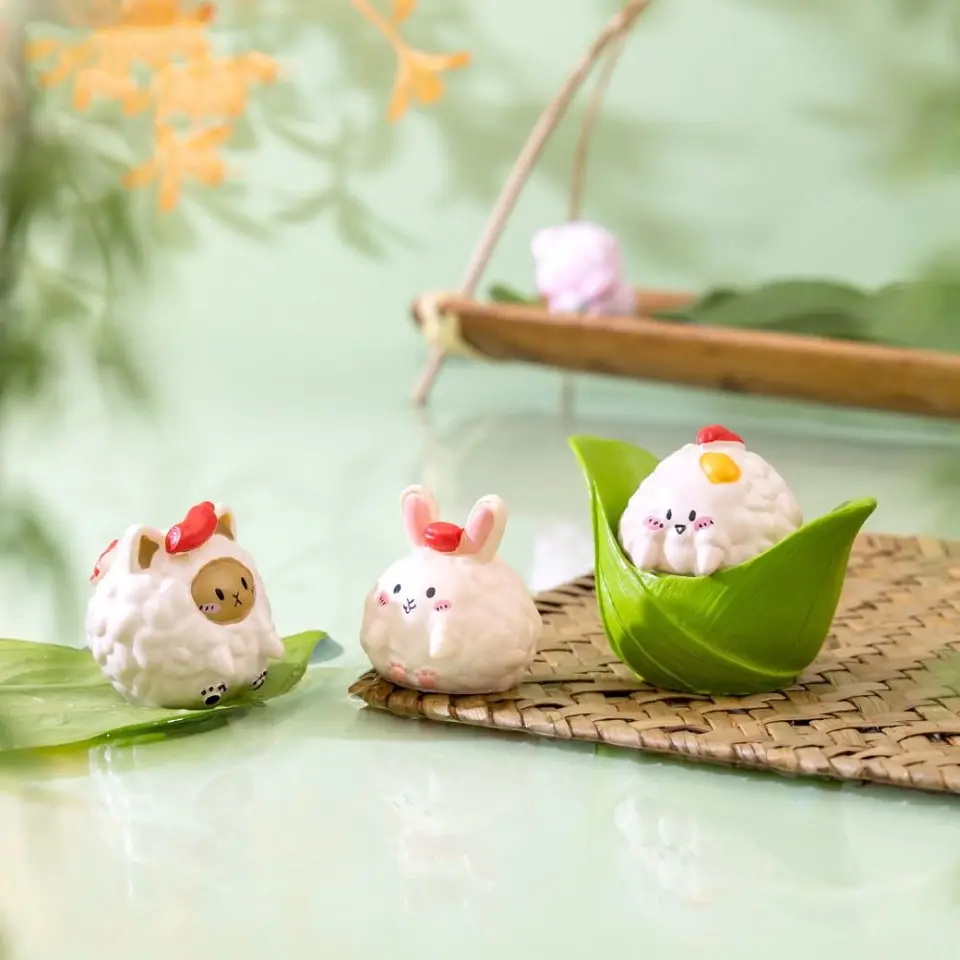Dragon Boat Festival Cartoon Socha ošípaných roztomilé živice Miniatúrne zongzi figuríny