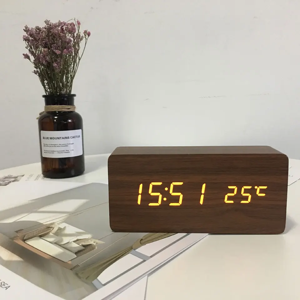 Drevené nástenné hodiny elektronické stôl DIGITÁLNE DIGITÁLNE DESPERTADOR ALMAKT Moment DECORÁCIA SLADU A PRÍSLUŠENSTVA SMART HOUR