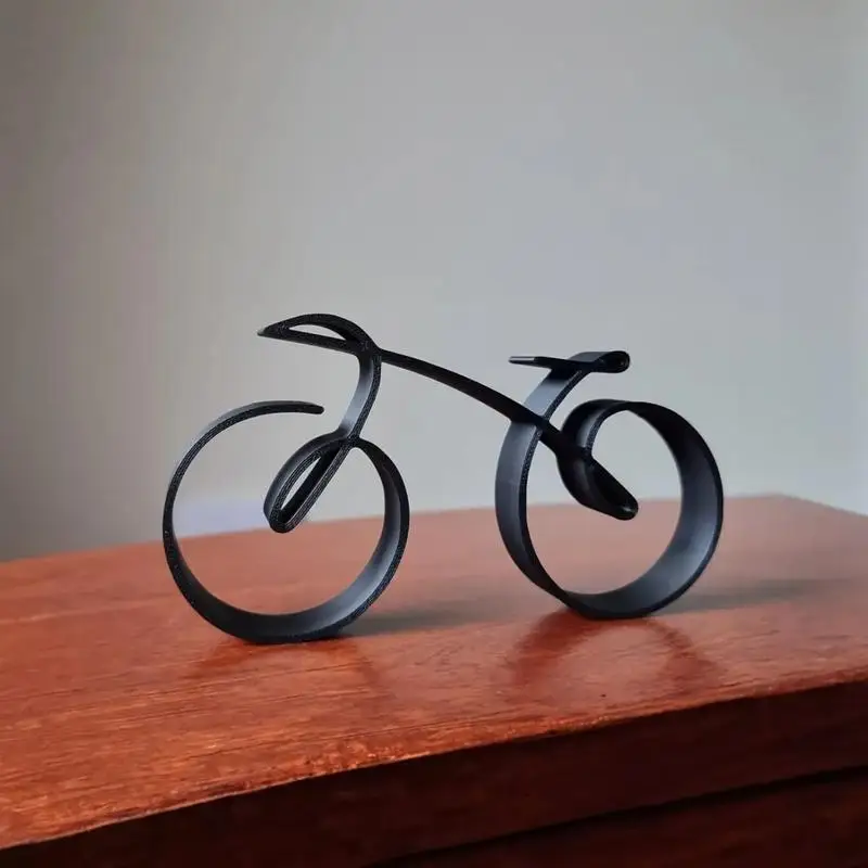 Drôtové zarámované bicykle socha minimalistický jednoduchý štýl jemné spracovateľské bicykle Silueta ornament Ornament Domáce darčeky