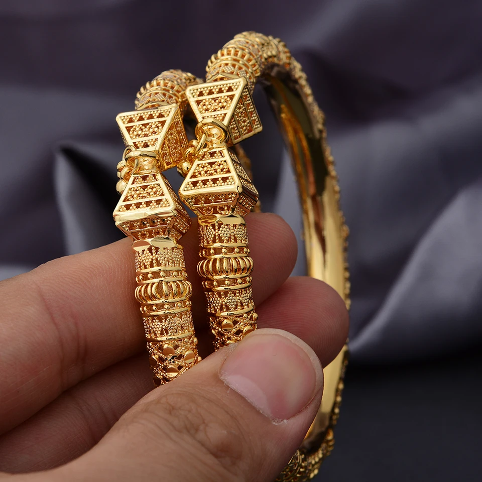 Dubaj zlaté farby náramky pre ženy luxusné šperky dizajnéri India 24 000 Bangles Africký arabský veľkoobchodný trendy svadobné šperky