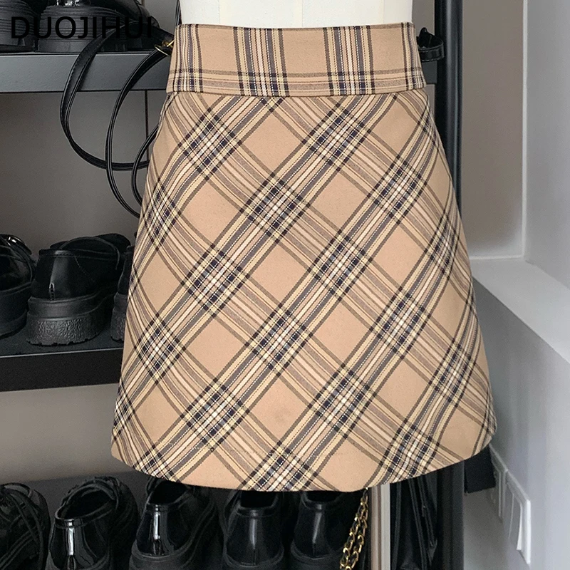 DUOJIHUI CLASSON PLAID PLAID A-LINE FEME MINIMIKY Nové základné jednoduché sukne s vysokým pásom Slim Casual SpellColor Fashion Women sukne