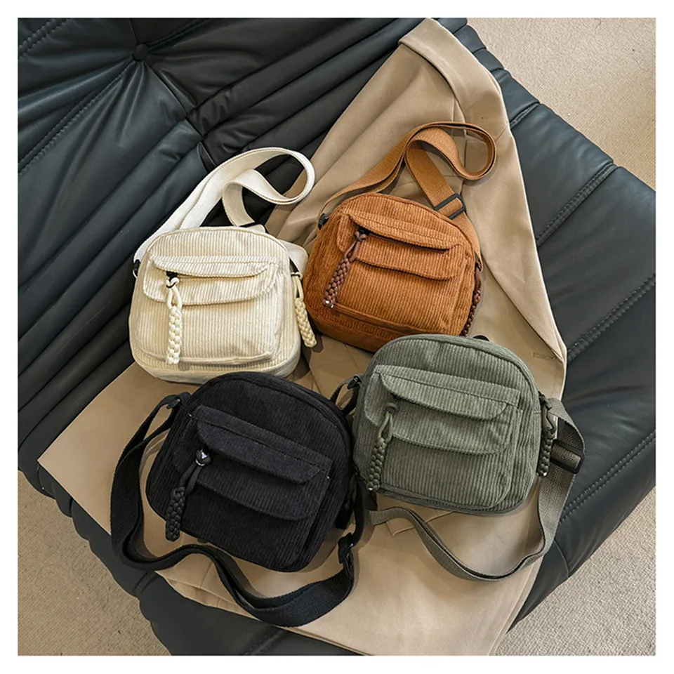 Dámska malá taška na rameno Corduroy Ramery Teenager Girl Travel Crossbody taška roztomilý študent Street Kórejské štvorcové tašky Messenger