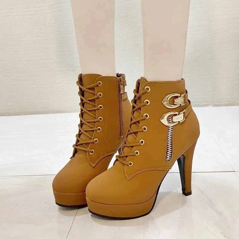 Dámska módna žena topánka Mid Calf Boot Zipper7cm Stiletto Európska a americká módna strana zipsu ultra vysoká podpätka krátka topánka