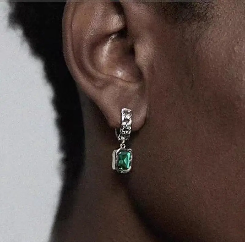 Dámske hypoalergénne zelené zirkónové náušnice Pár Geometrické vinobranie prepichnuté náušnice očarujúce elegantné módne darčeky šperky