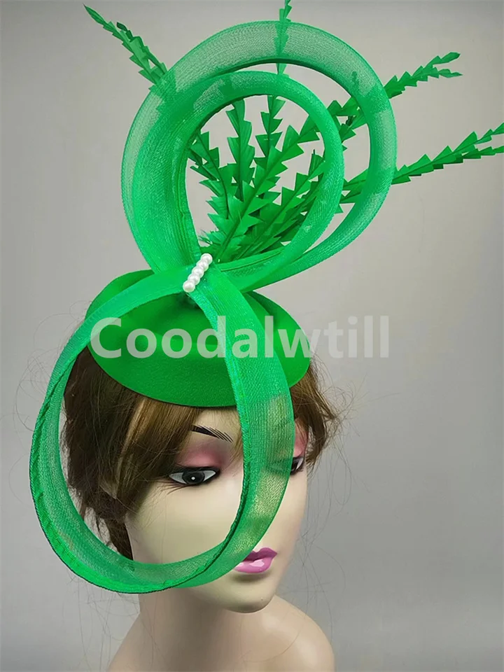 Dámske kráľovské ascot kaprovky Svadobný fascinátor klobúk Hlavné dámske večierky Party Pillbox s čelenkou nevesty fascinátory