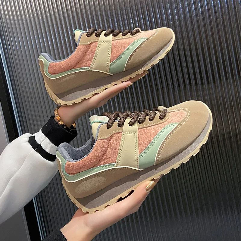 Dámske luxarné tenisky Vintage Platforma Športové topánky Ženy 2024 Jeseň Nové športové bežecké obuv Dámske topánky Vulcanize Shoes