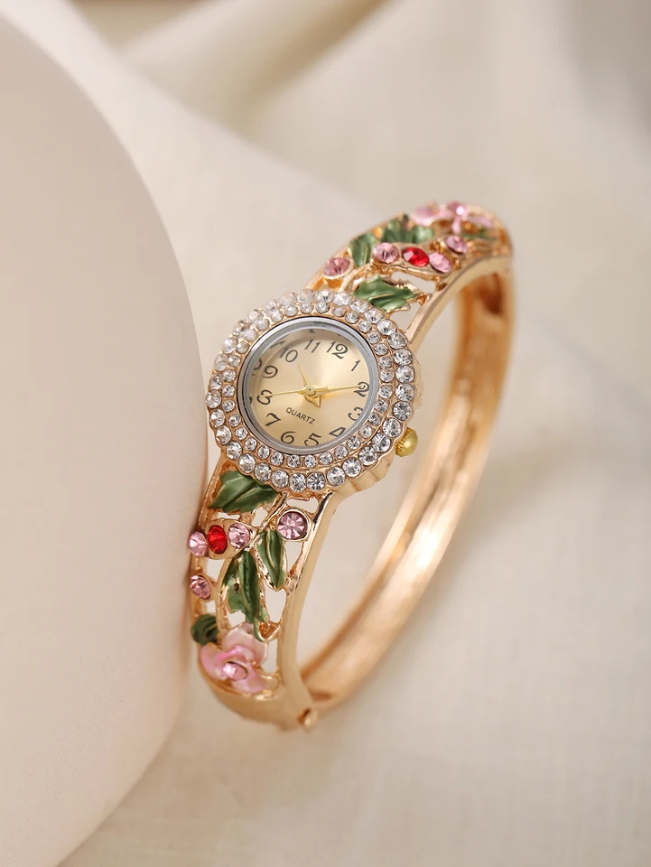 Dámske nové retro svetlo luxusné zriedkavé náramky Quartz
