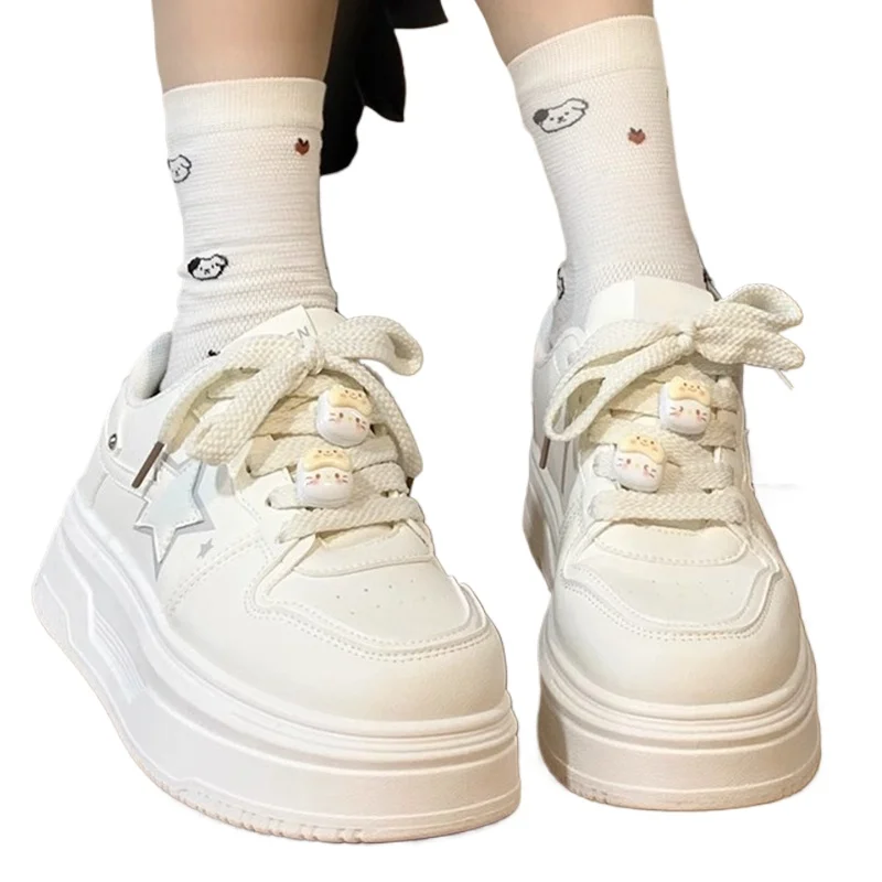 Dámske tenisky Platforma Casy Fashion Outdoor topánky Roztomilé dekorácie skateboard šnurované ľahké športové topánky Žena 35-40