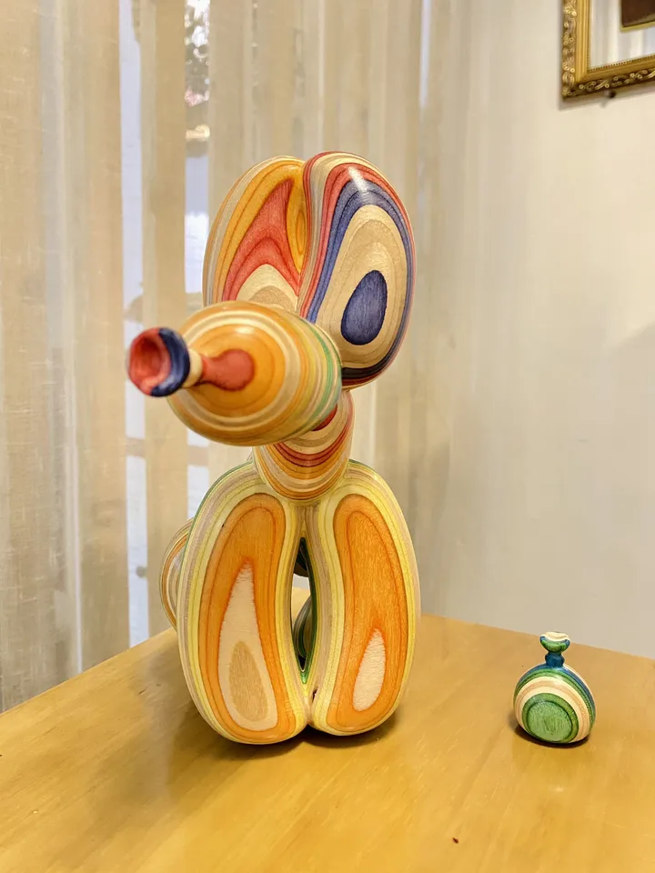 Dúhová drevená skateboard Color Woodwracked Popek 23cm výška drevená zbierka darček ručne vyrobený drevený balónový pes a hovno