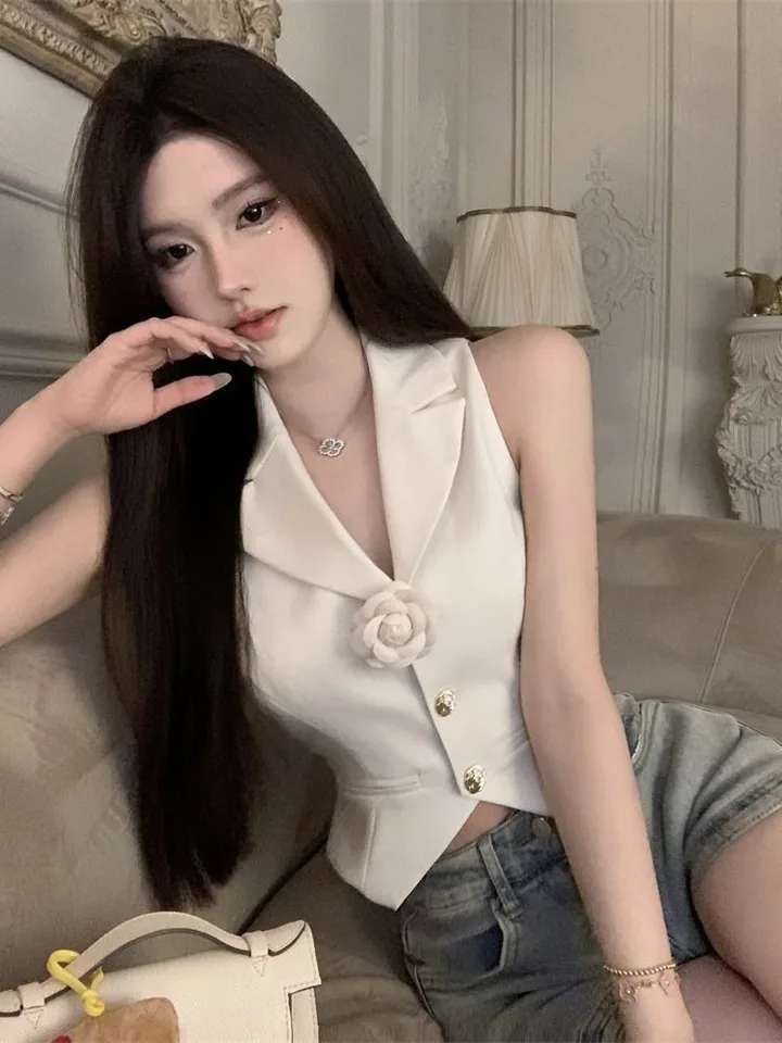 Elegantná sladká kvetinová vesta Ženy 2025 Módna módna nová klopová krk biela nádrž Top Y2K Grunge Lim Lim Fit bez rukávov Tops Tops Mujer Tirls