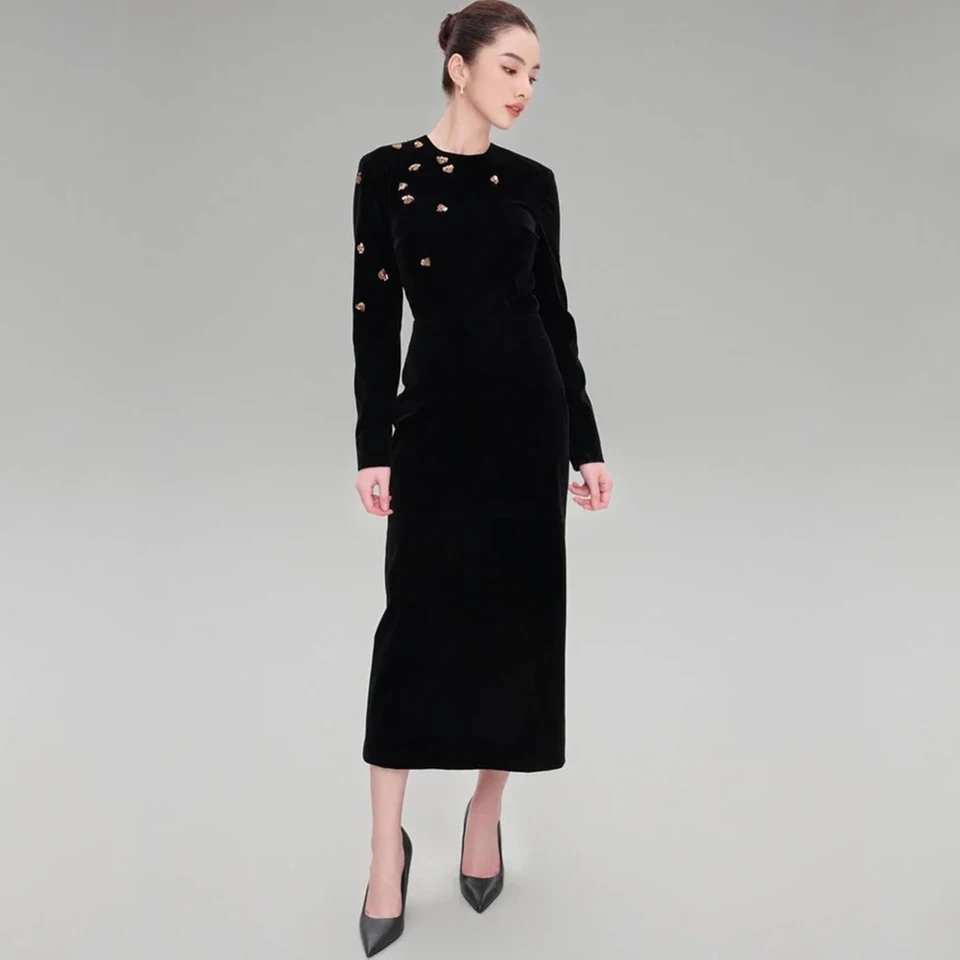Elegantná čierna matka svadobných šiat klasický s dlhým rukávom O-krk dres dres Otvorené chrbát a štrbinové šaty na zips
