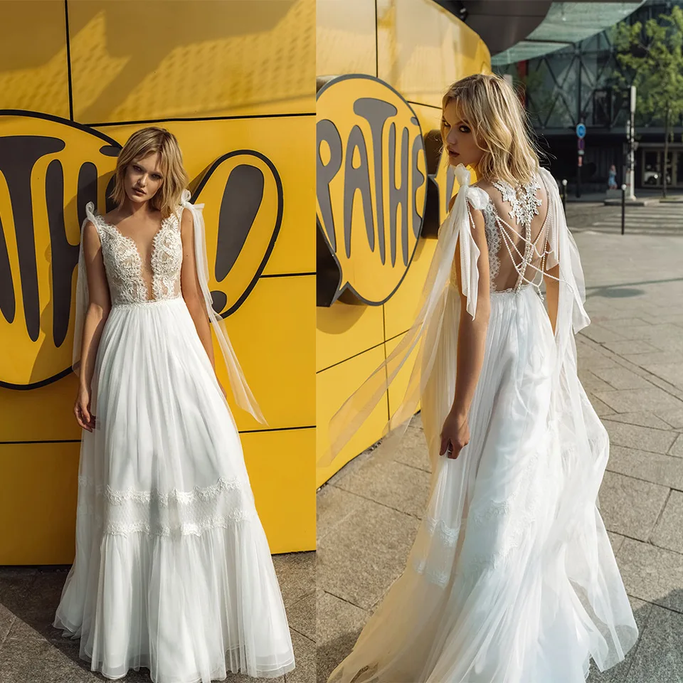Elegantné popruhy Biele svadobné šaty pre ženy pre ženy Prispôsobené v krku bez rukávov bez rukávov Svadobné šaty Formálne večerné šaty