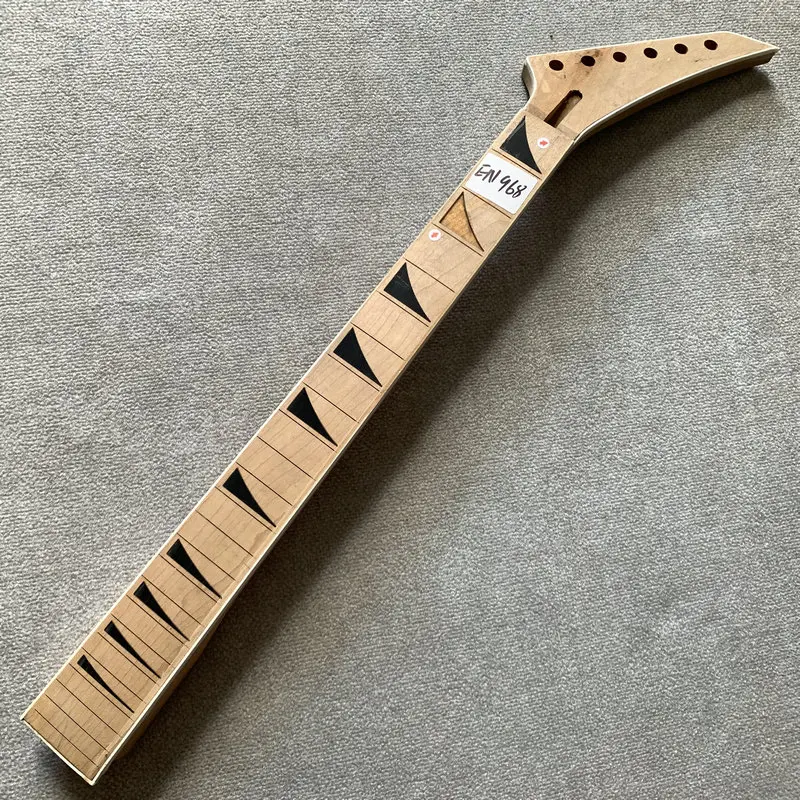 +EN968 Žiadne logo Originianl a originálny Jackson 6 Strings St Electric Guitar Krck Pravá ruka Žiadne pražce a farby nedokončené viazané zlomené