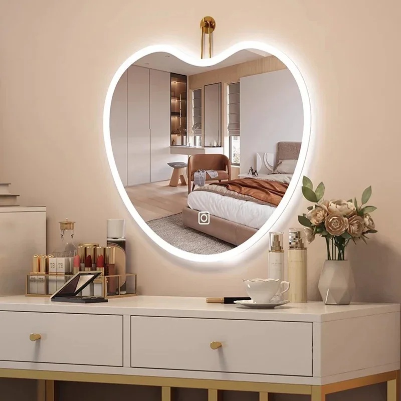 Estetické srdiečko zrkadlo inteligentné svetlo LED Girls Art Estetické zrkadlo stena malá moderná spálňa dizajnér Spiegels decracao kvarto