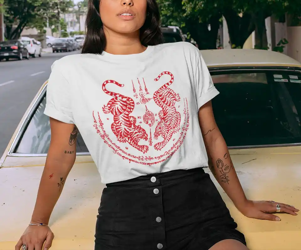 Estetické tričko thajské trendy tiger tlač vintage obrys