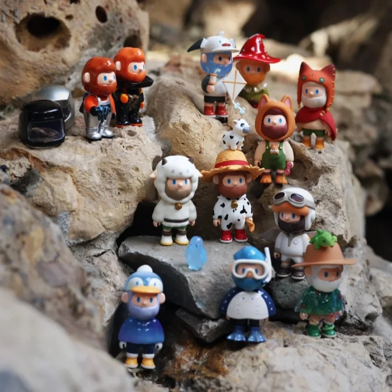 Farmár Bob 9 Generácia Adventure Series Blind Box Anime postava Doll Kawaii Mystery Box Model hračky Ozdoby vianočný darček