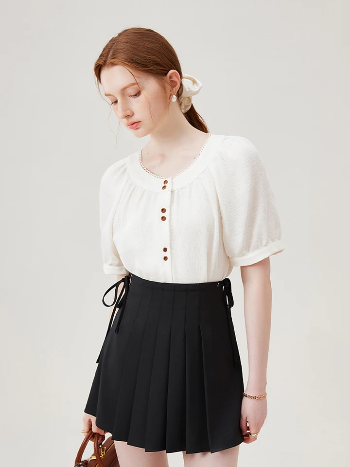 Fsle francúzsky štýl temperament biely s krátkym rukávom košeľa O-Neck Raglan Sleeve Single Breast Tops Topy Cotton Linen Blouse 24FS18048