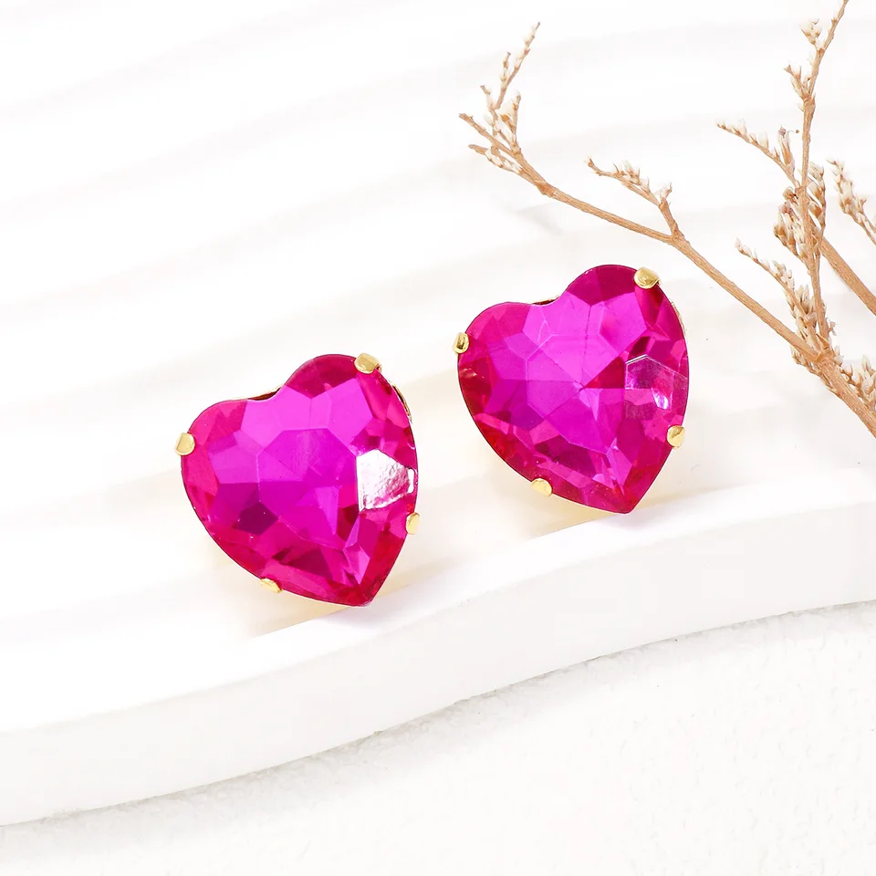 Fuchsia Pink Heart Srdinestone Crystal Stud náušnice