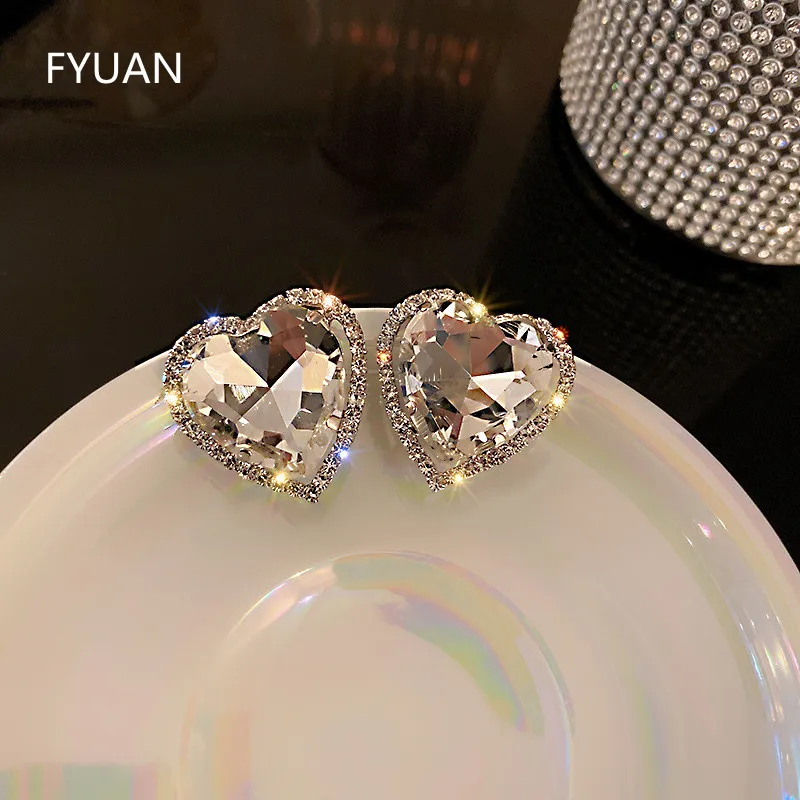 Fyuan Love Heart Crystal Clip náušnice pre ženy Bijoux Nie prepichnuté geometrické kamienky