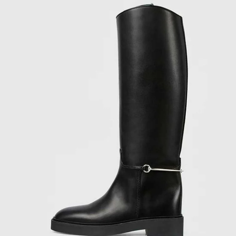 Givencci kovová spona uvoľnená rovná kolena vysoká topánky pre ženy okrúhle päta na päte Patent Patent Largas Largas Chunky Low päta