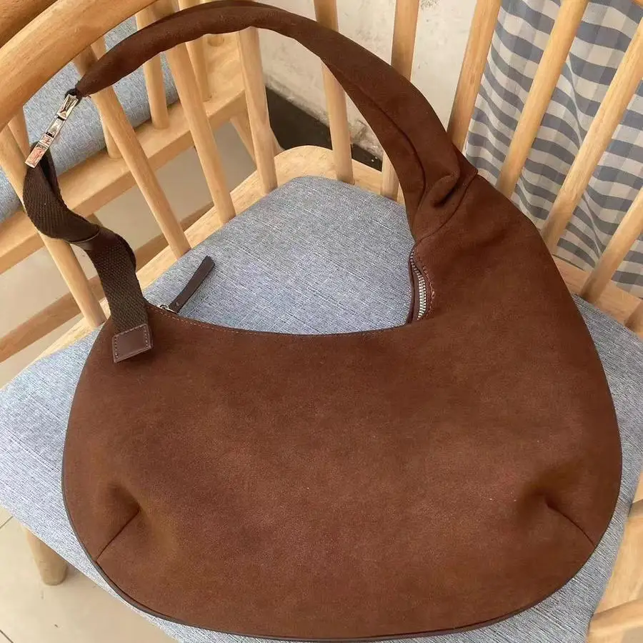 Half Moon Cloud Dumpling Tašky pre ženy kabelka Vintage faux semišové ramenné tašku Príležitostné matné hobos nakupujúci tote 2025