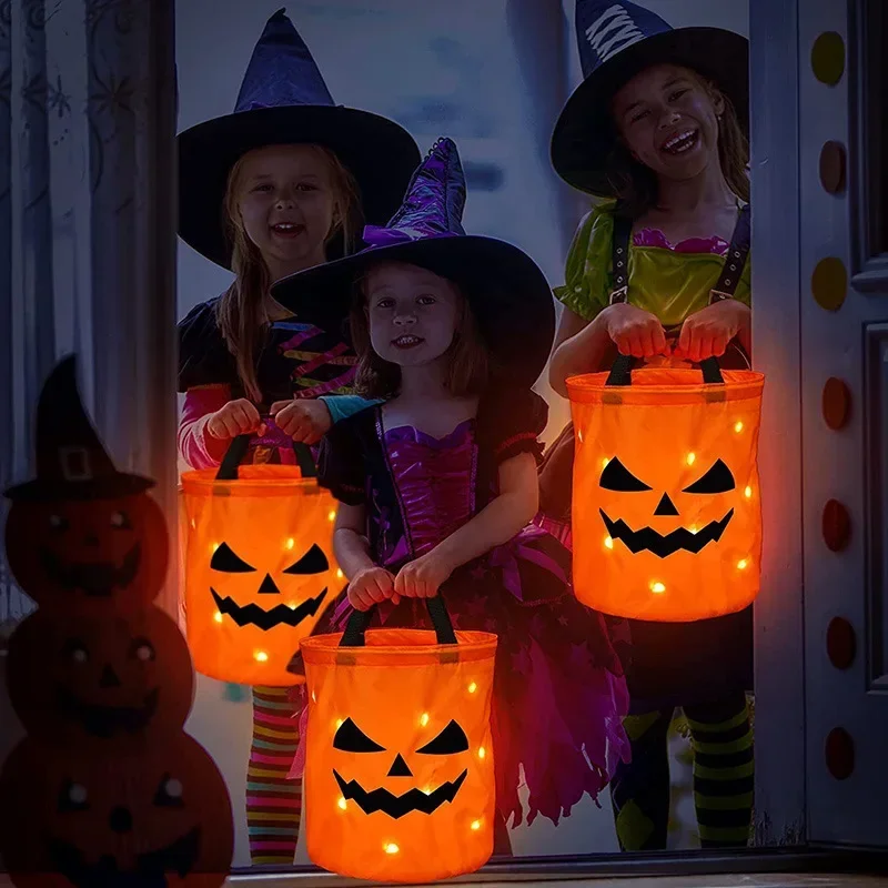 Halloween Candy Tašky pre deti dievčatá Dievčatá Dámske deti Trik alebo Treat Party Tašky Led Light Tote Bag Halloween Bucket Bag 2024