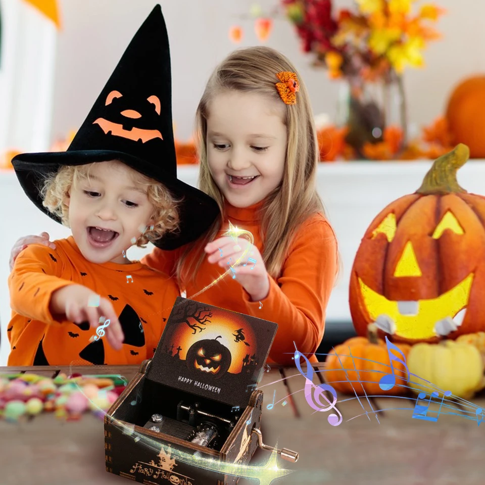 Halloween predvečer drevený starožitný gravírovaný hudobný box retro vyrezávaný hudobný box gravírovanie nočná more hudobná boxová dekorácia