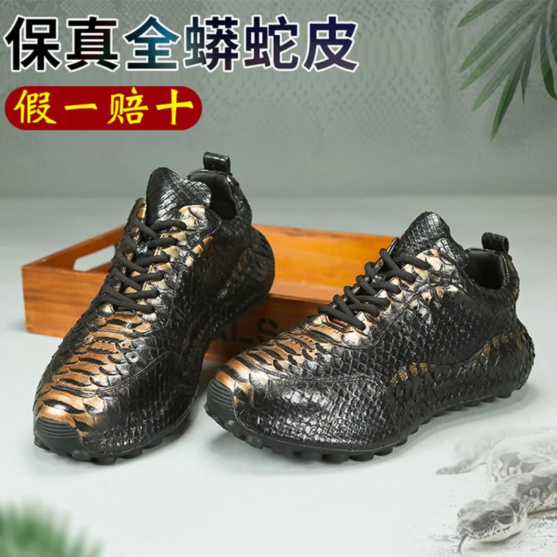High -end Python Skin Black Gold Pánske módne všestranné topánky otca Snake Suede Bag Päty Príležitostné so zvýšenou výškou