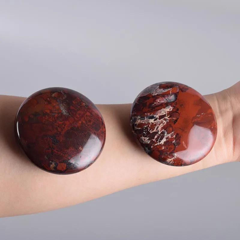Horúca masáž kameň Prírodný brehciovaný Jasper Chakra Palm Stone Liečivo kúpele Krištáľové kremenné kozmetické kozme