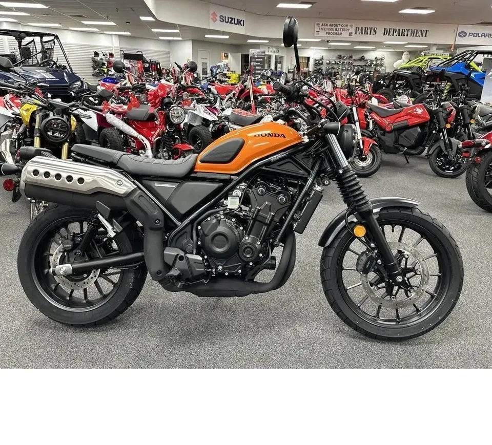 Horúce trendy 2023 Hondaa Sportbike Motorcycle SCL500 na predaj
