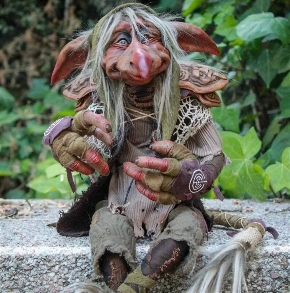 Horúci predaj New Garden Goblin Sochy Ozdoby záhadná atmosféra remeslá veľká ozdoba vonkajšia dekorácia
