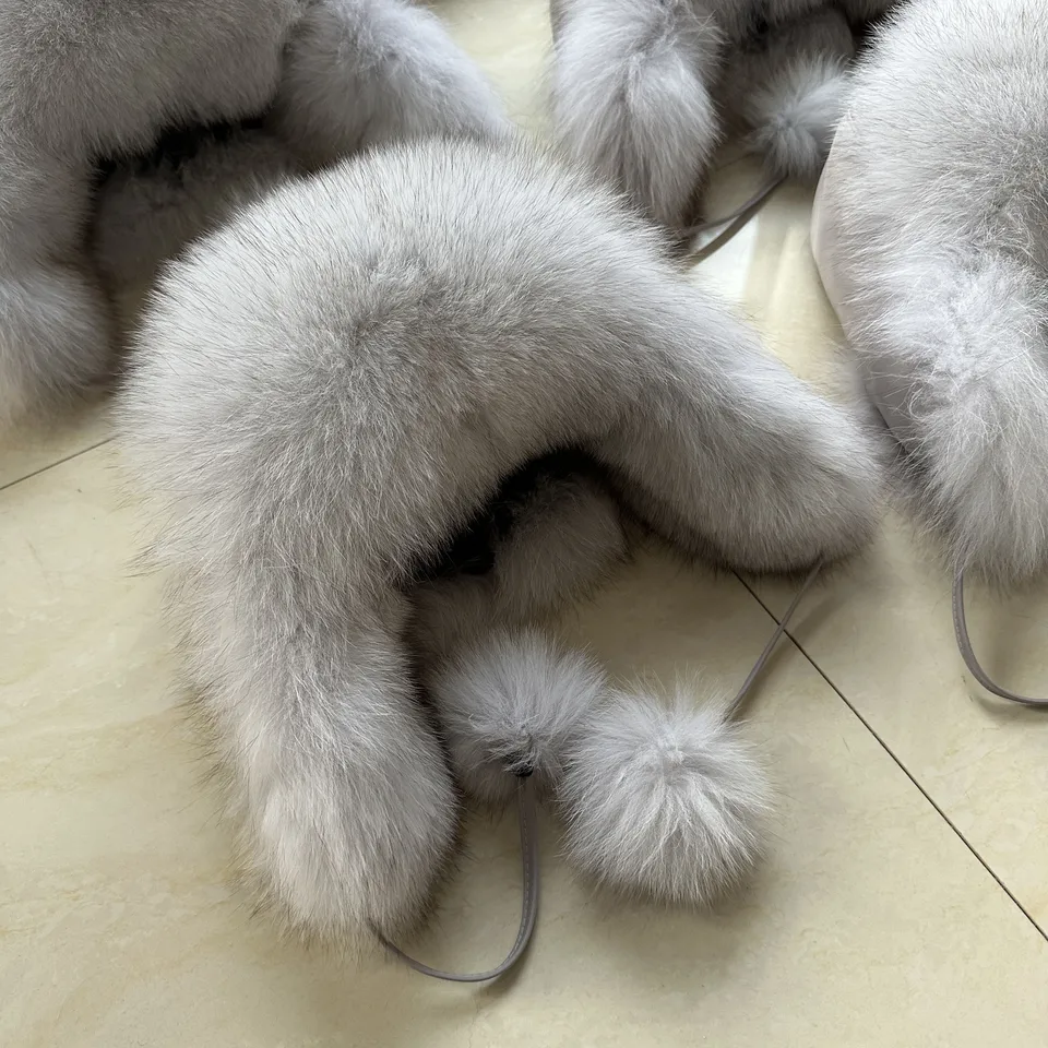 Horúci predaj Ruský sovietsky otec Ushanka Trapper Fox Fox Hat s uší klapky zimné plyšové letecké klobúky zahusťujú