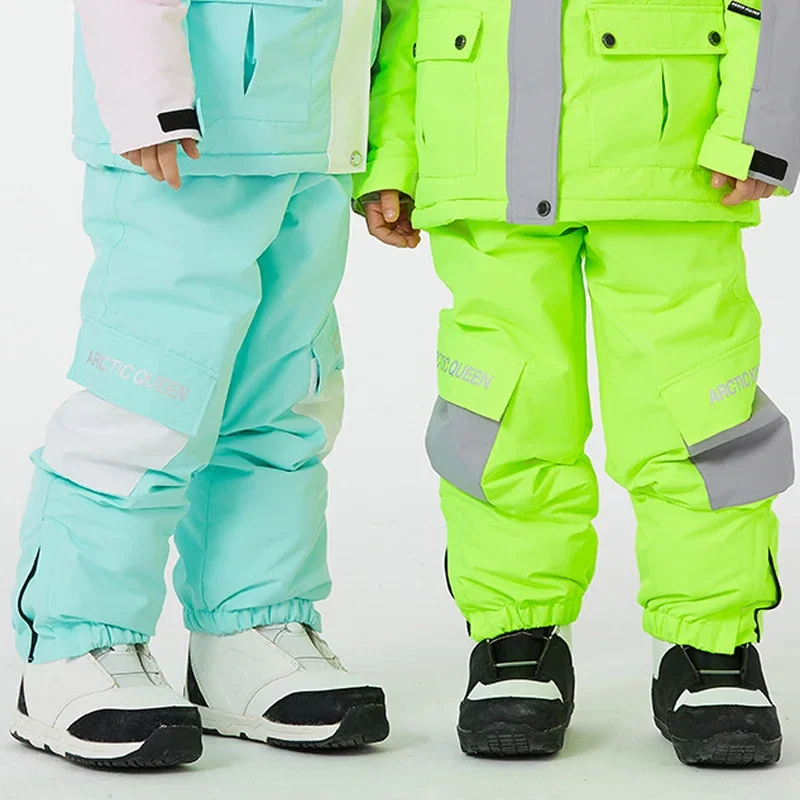 Hrubé teplé športové turistické chlapci lyžiarske nohavice zimné vodotesné dievčatá snowboardové nohavice vonkajšie horské chilldren snehové oblečenie