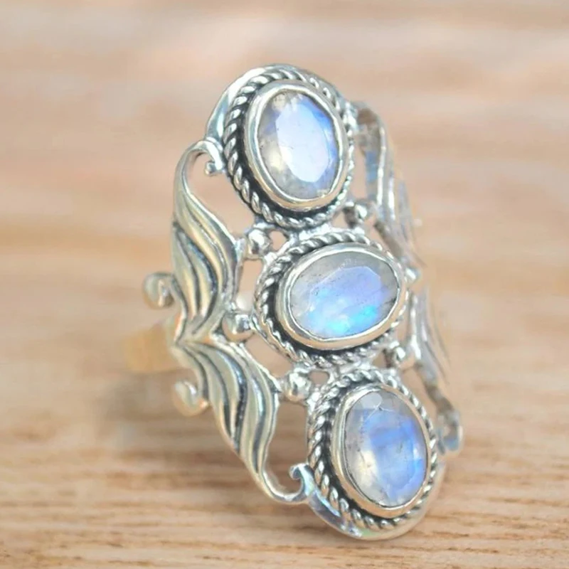 Huitan najhorúcejšie ženy Rings Hyperbol Wide Band Hollow Pattern Imitácia Opal Ring Hip Hop punk ženské príslušenstvo retro šperky
