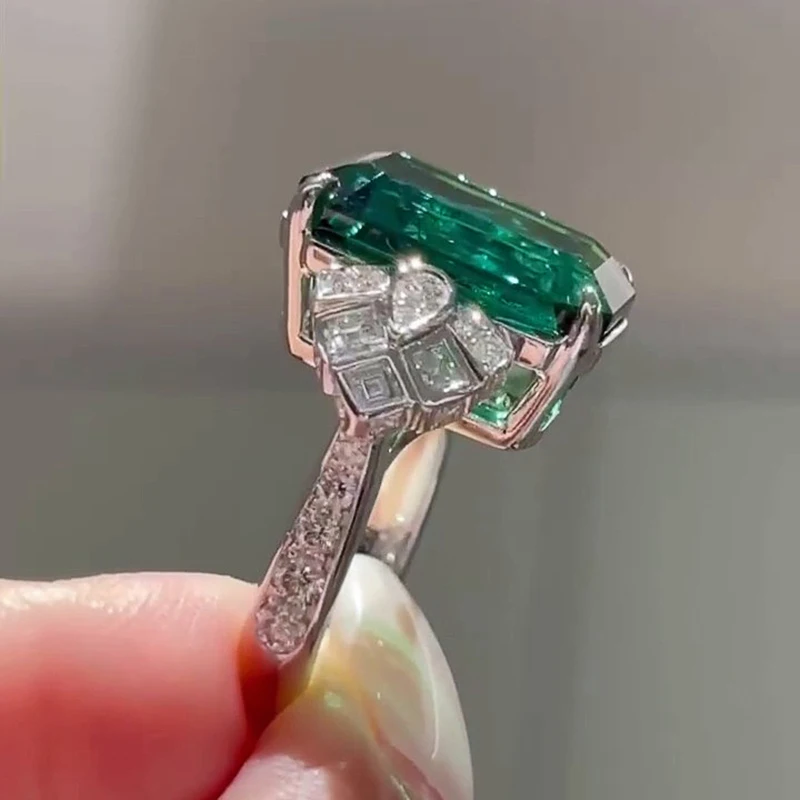 Huitan nádherný veľký zelený kubický zirkónia prstene pre ženy bling bling svadobné kapely doplnky výročie darčekové trendy šperky