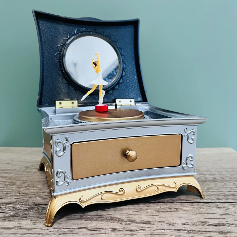Ins Creative Dresser Music Jewelry Box Dancing Girl Music Box Detská hračka retro domáca dekorácia ozdoba priateľka dcéra darček