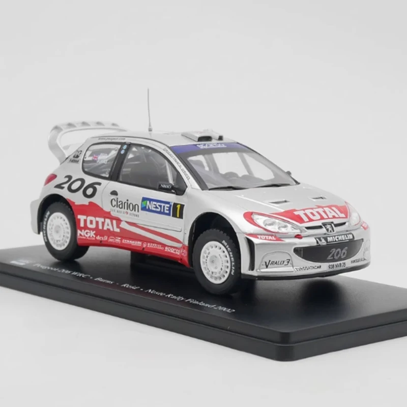 IXO 1:24 Stupnica 206 WRC 2002 Model zliatiny pre dospelých suvenír klasický statický displej zbera