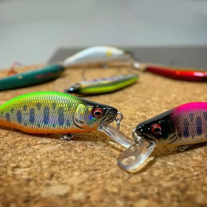 Japonsko Hot Model Stoping Minnow Rybárske návnady 52 mm 4,5 g Jerkbait Bass Pike Carkbait Wobblers Swimbait Professional Hard návnada