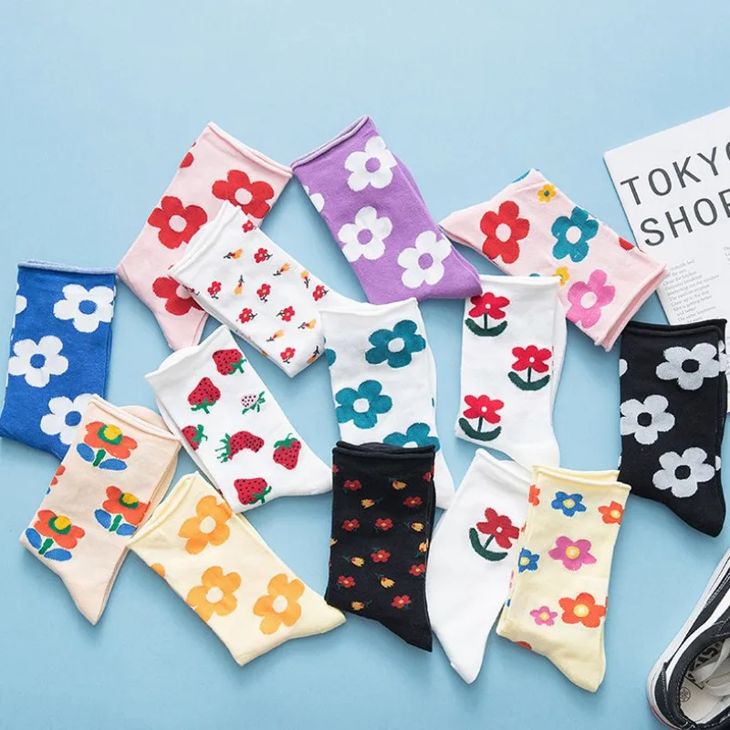 Japonský kórejský štýl kvetinové kvetiny roztomilé ponožky Ženy Streetwear korčule harajuku kawaii ponožky jeseň 38