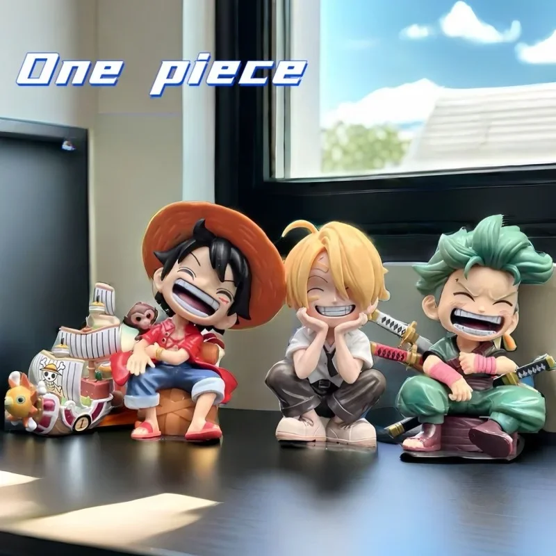 Jeden kus Luffy Zoro Sanji Figure Model Kreatívna prispôsobená animácia periférna karikatúra Car Desktop Ornament Darček